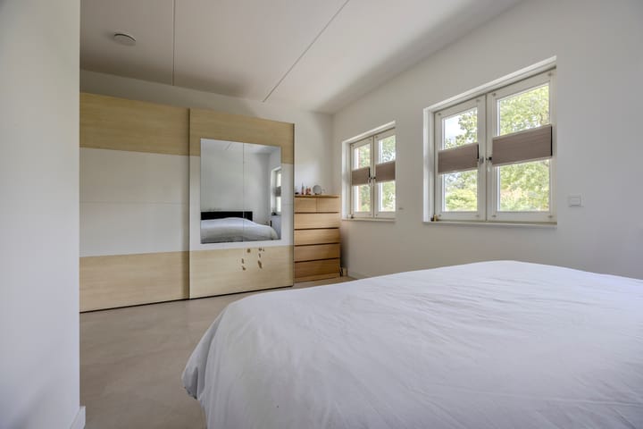 Foto 29 van Warmoldstraat 75-B