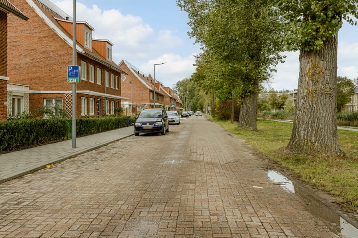 Foto 41 van Warmoldstraat 75-B