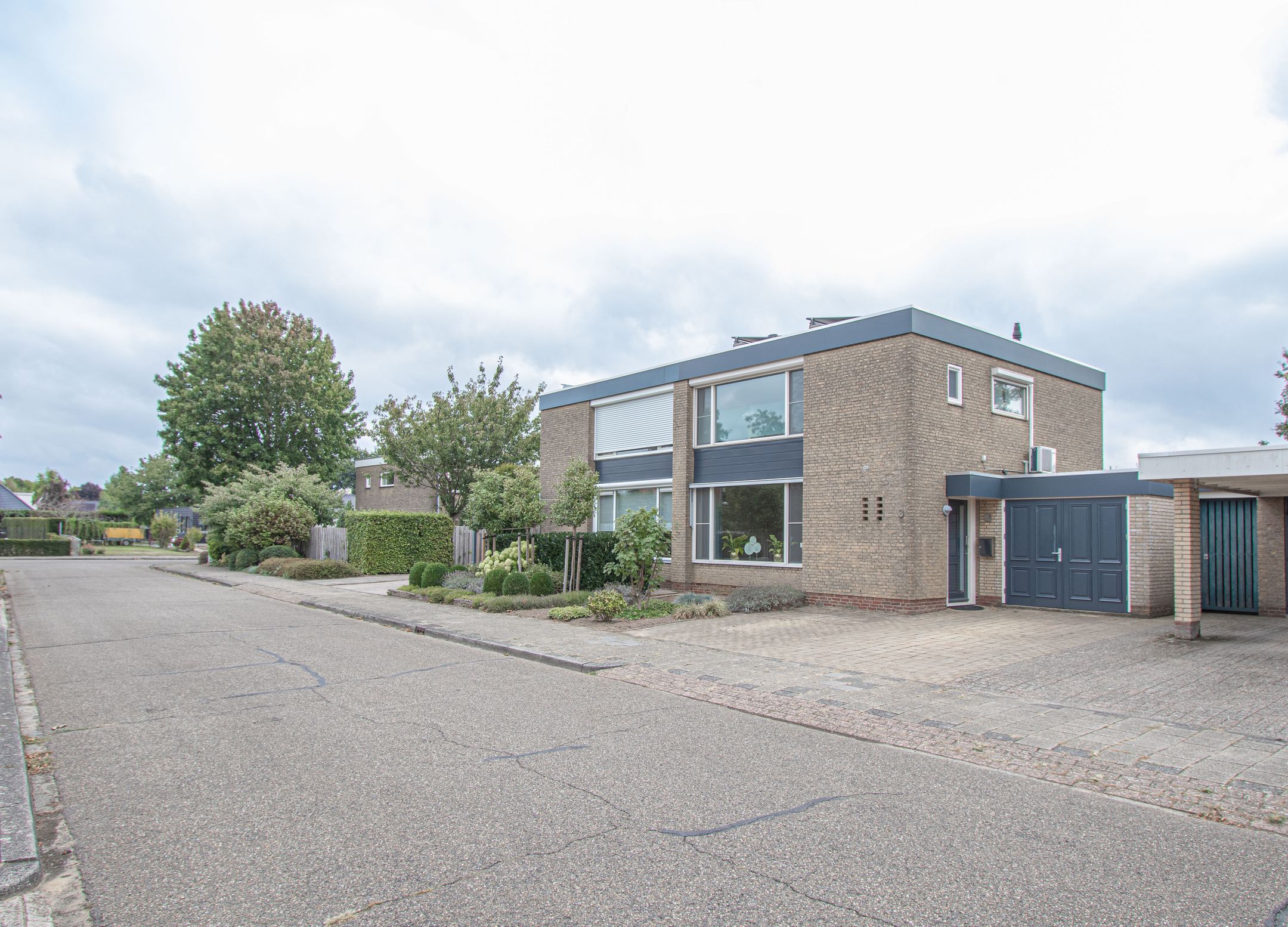 Photo 36 of Jean Romestraat 3