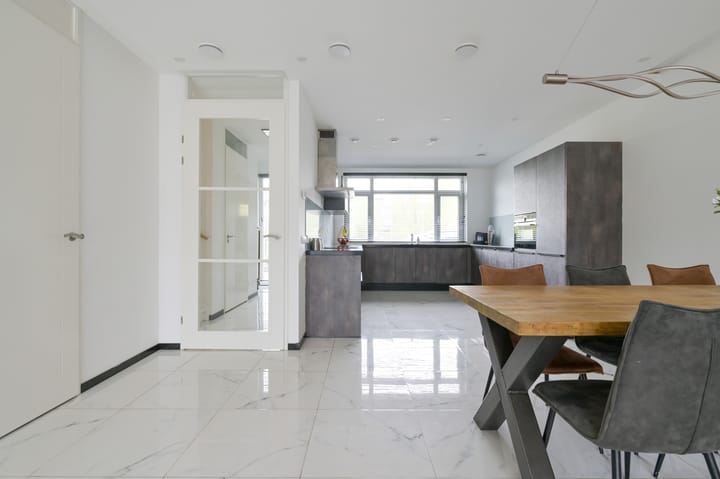 Photo 10 of Koekoek 24