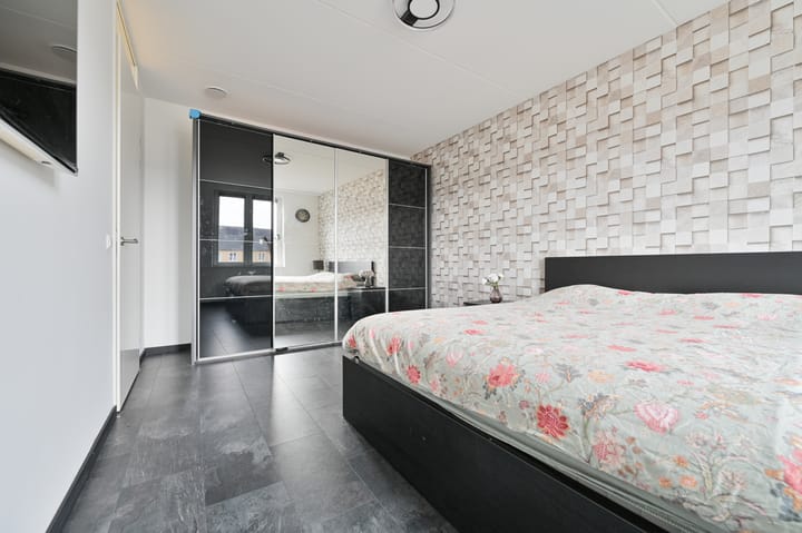 Photo 17 of Koekoek 24