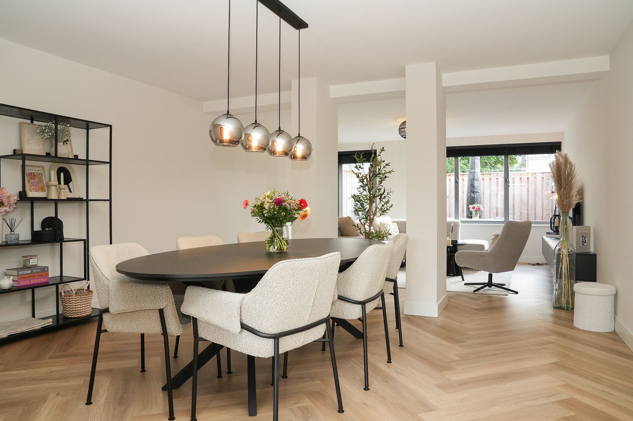 Photo 3 of Rozenstraat 1-B