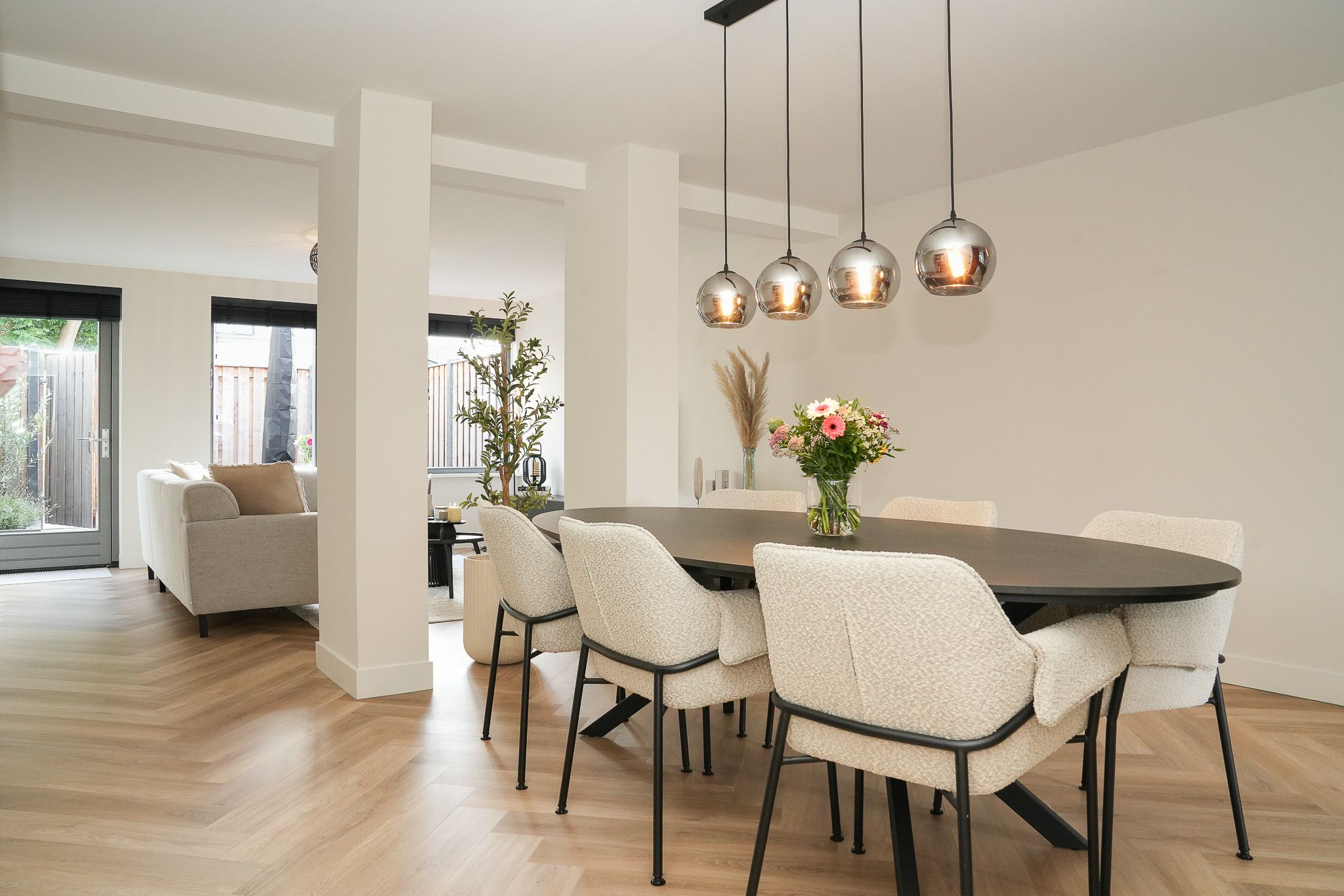 Photo 9 of Rozenstraat 1-B