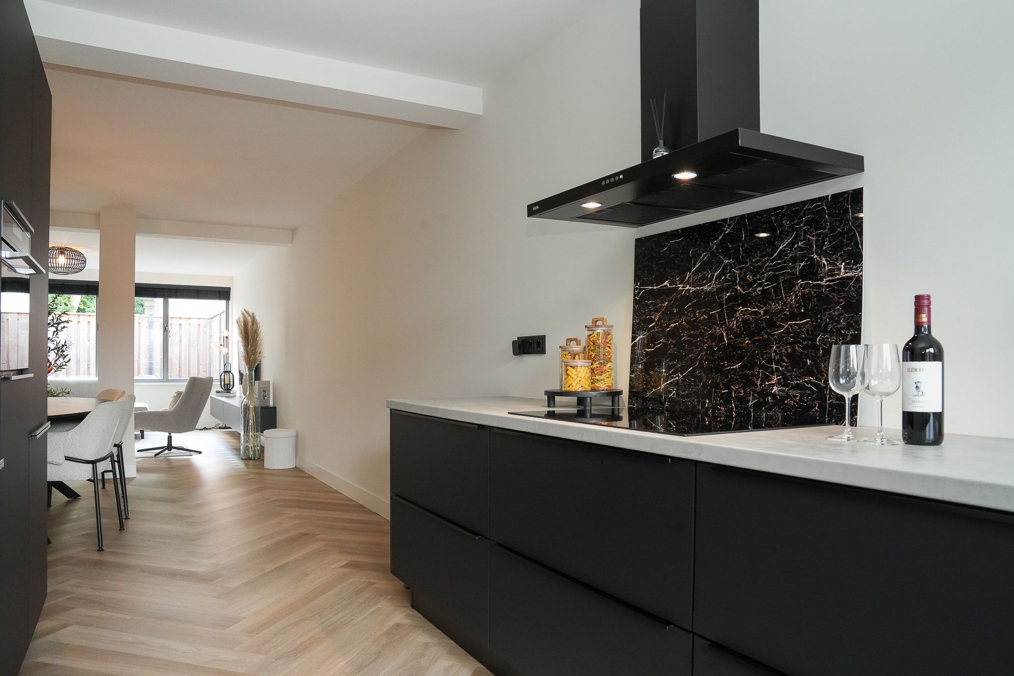 Photo 15 of Rozenstraat 1-B