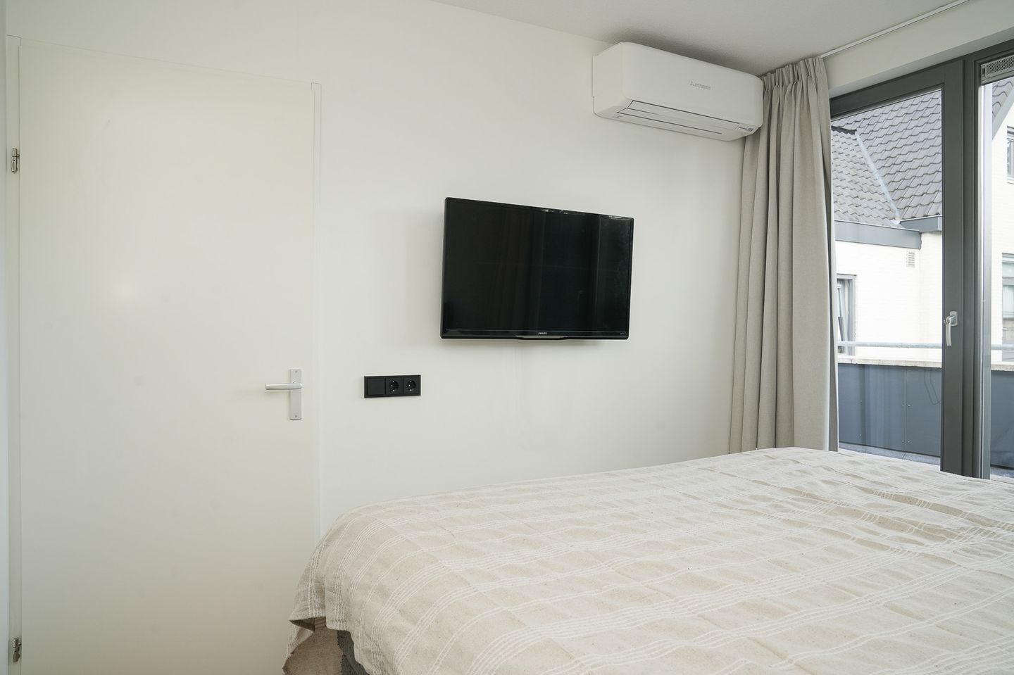 Photo 20 of Rozenstraat 1-B