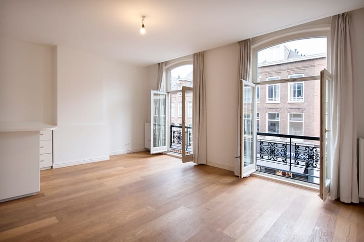 Photo 2 of Pieter Cornelisz. Hooftstraat 39-2