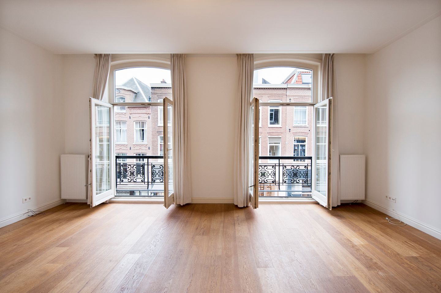 Photo 1 of Pieter Cornelisz. Hooftstraat 39-2