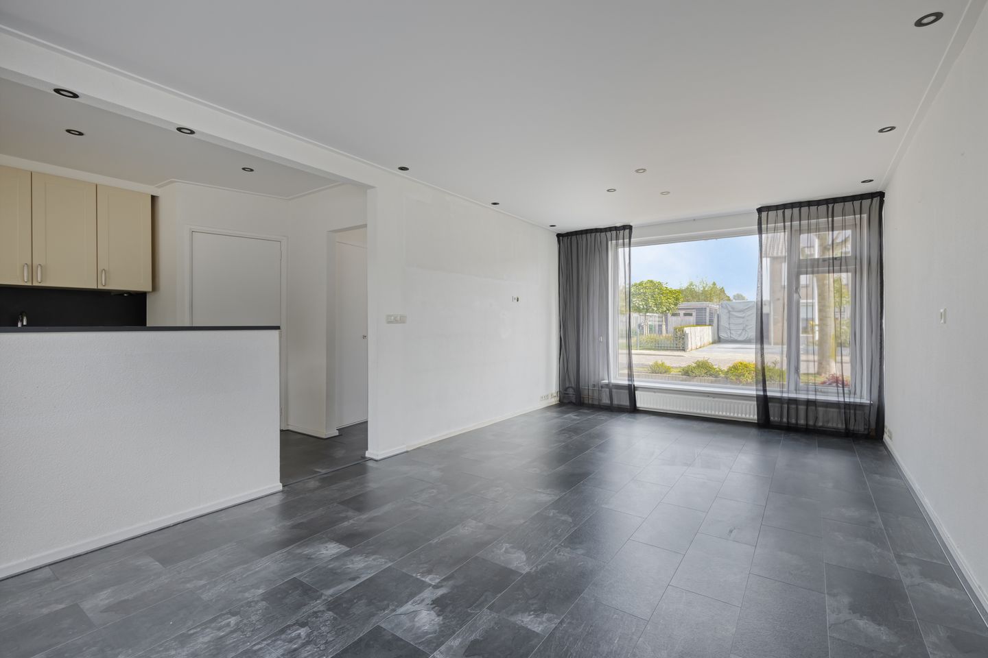 Photo 10 of Bernhardstraat 89