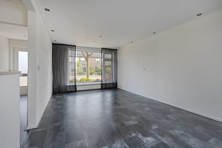 Foto 8 van Bernhardstraat 89