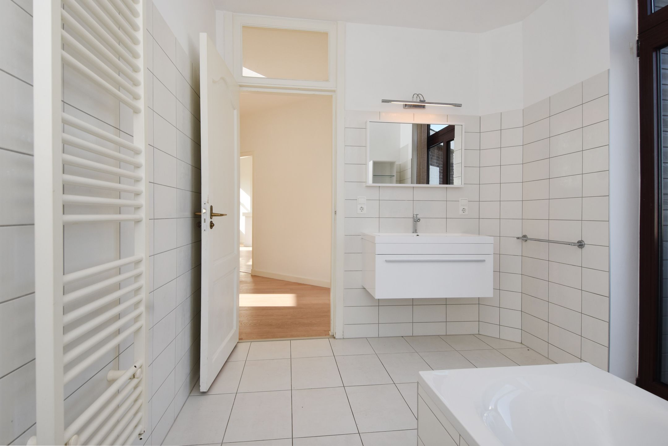 Foto 24 van Tholensestraat 175