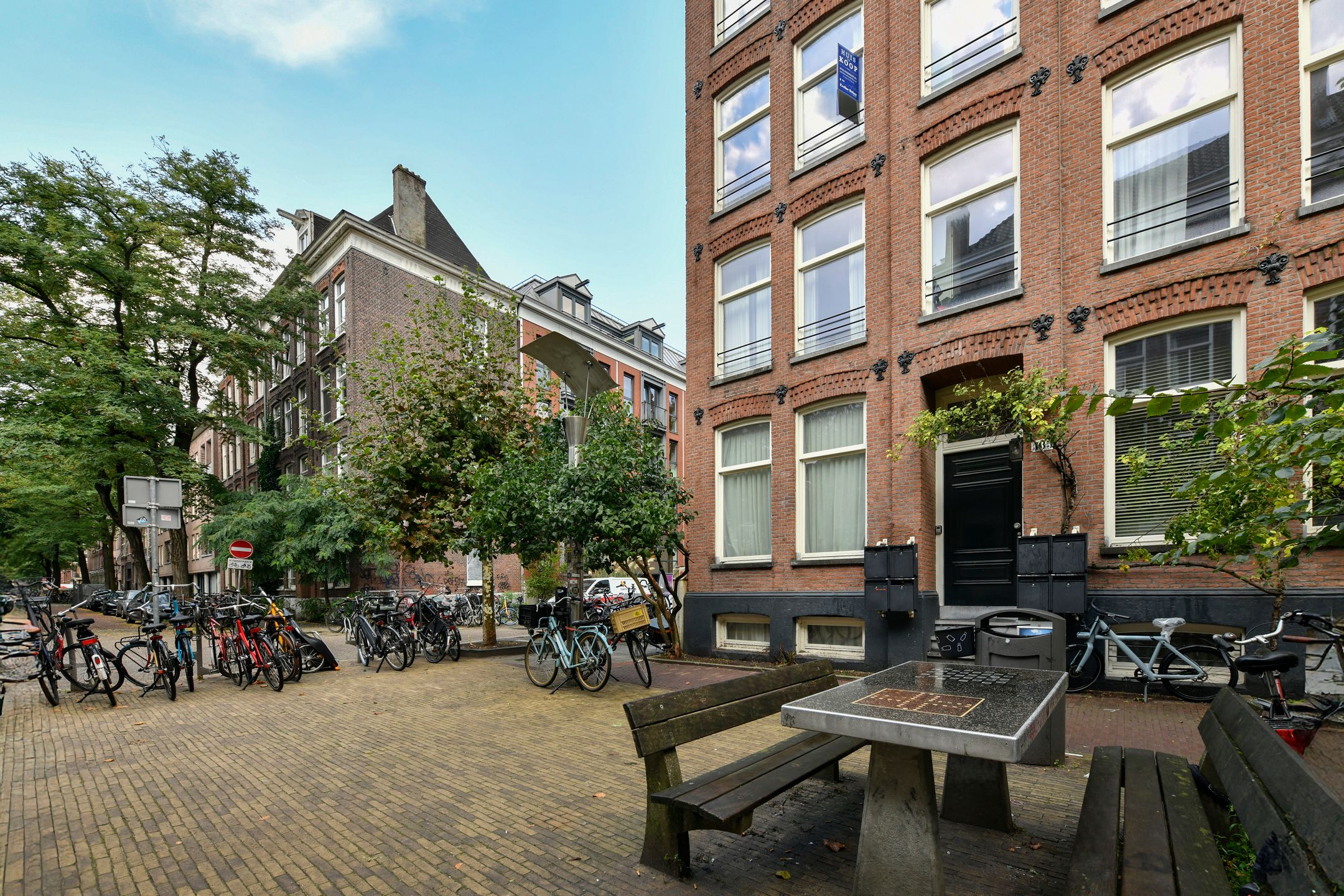 Foto 3 van Da Costastraat 135-2L