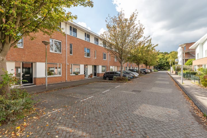 Foto 2 van Guggenheimlaan 11