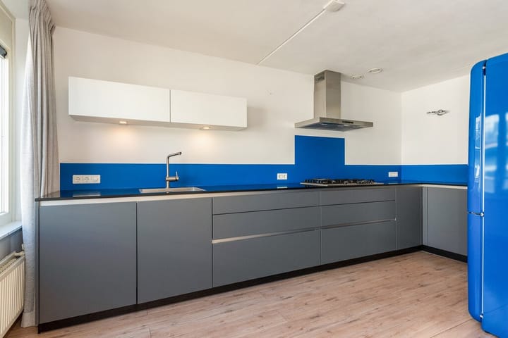 Foto 2 van Van Diemenstraat 82