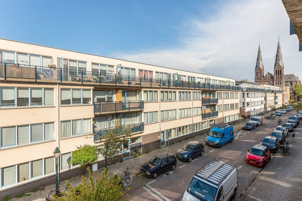 Foto 23 van Van Diemenstraat 82