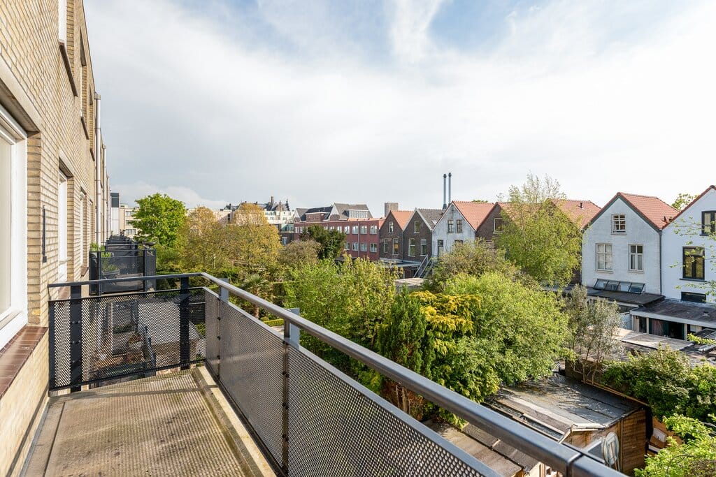 Foto 15 van Van Diemenstraat 82