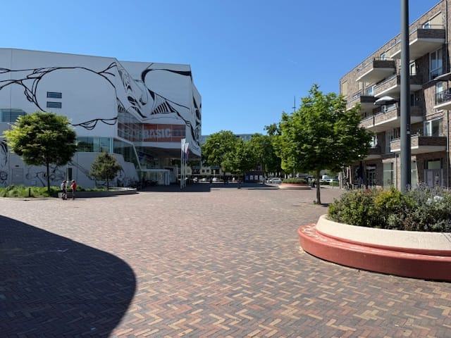 View photo 3 of Wagnerplein 56