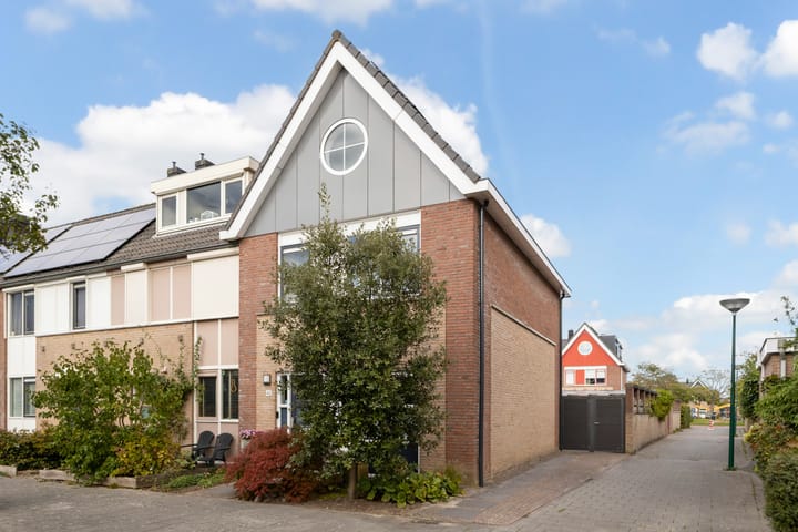 Foto 2 van Romulus 42