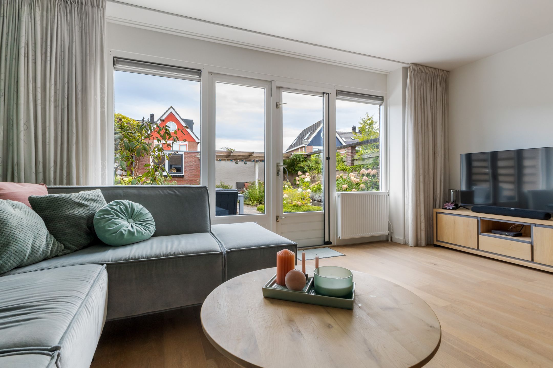 Foto 12 van Romulus 42