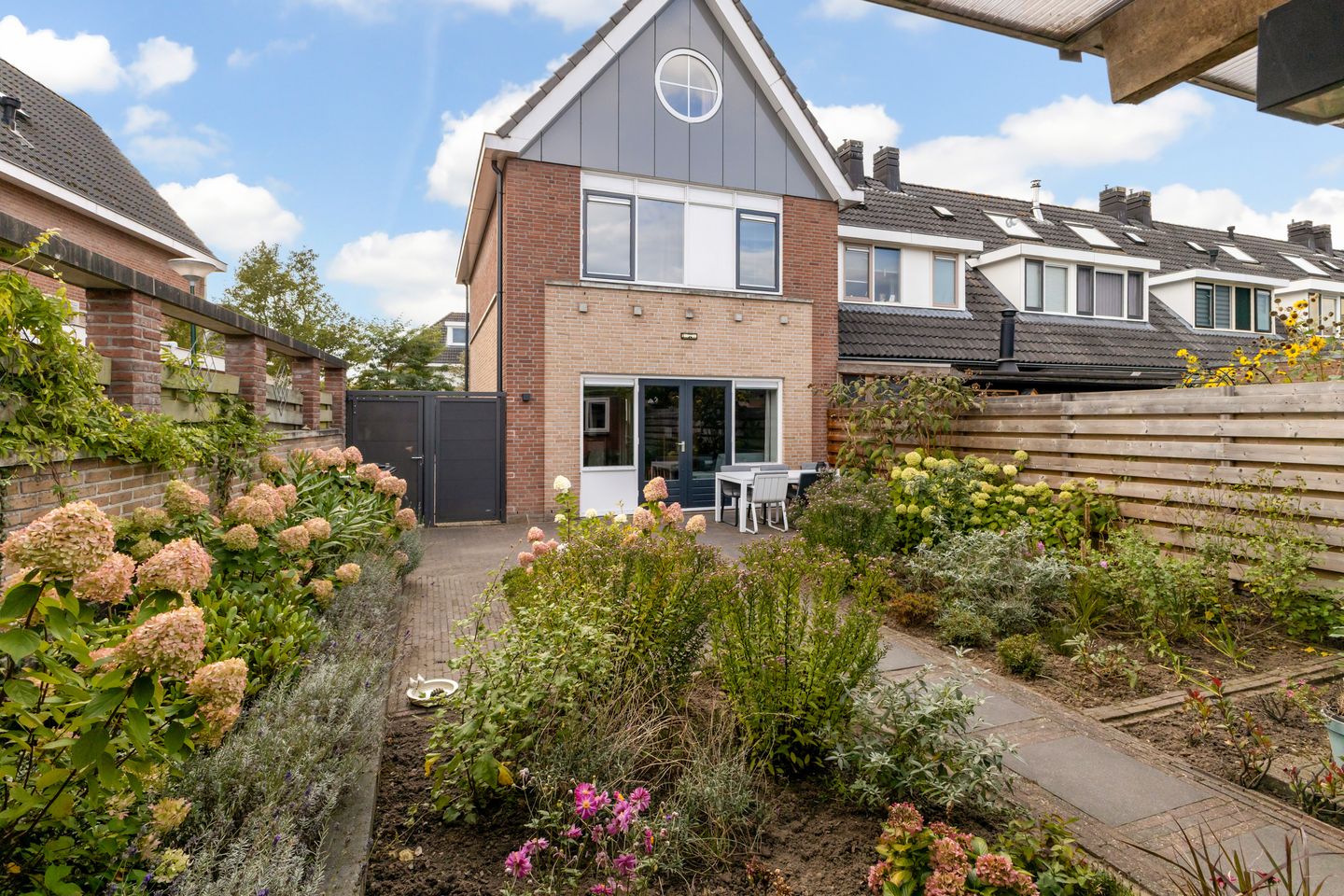 Foto 25 van Romulus 42