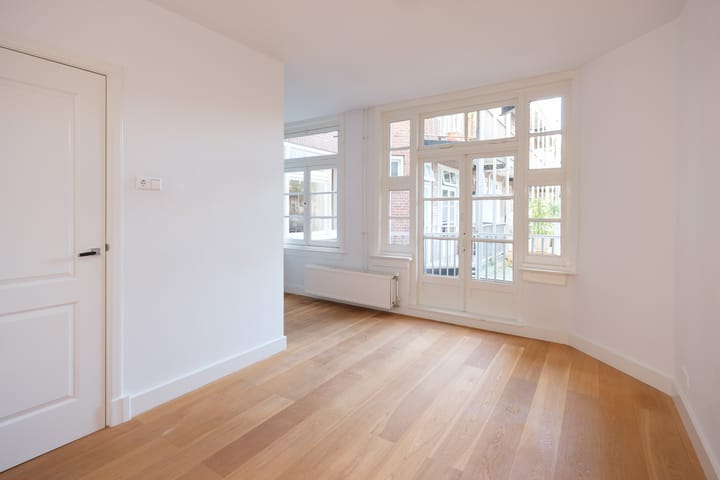 Foto 8 van Mariottestraat 1