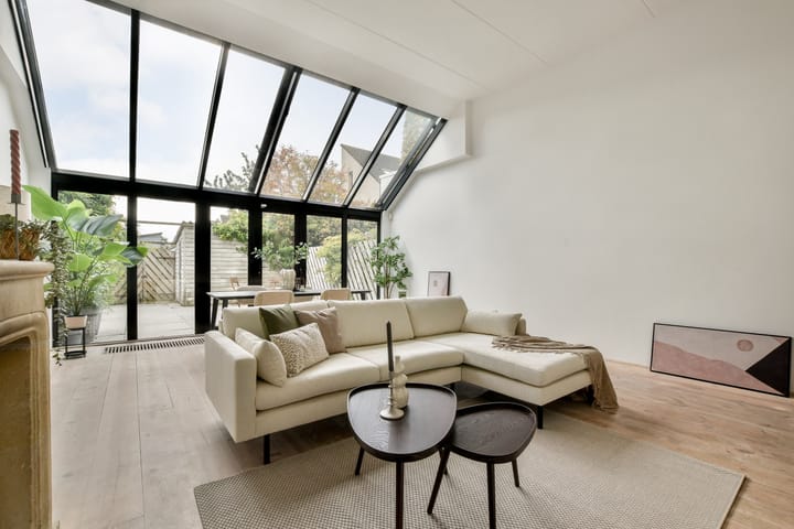 Foto 2 van Louis Couperussingel 4