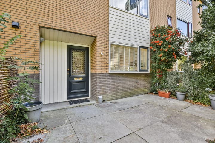 Foto 5 van Louis Couperussingel 4