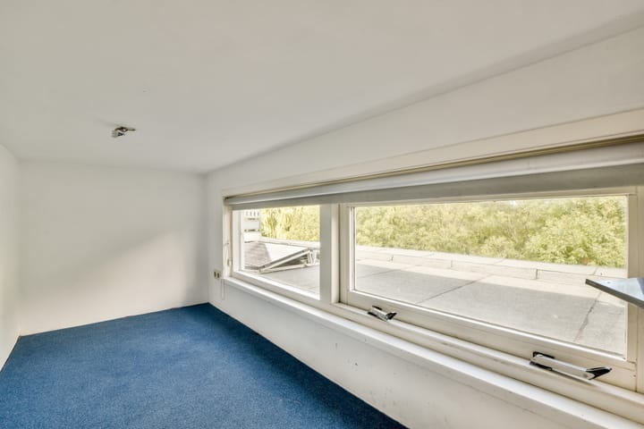 Foto 25 van Louis Couperussingel 4