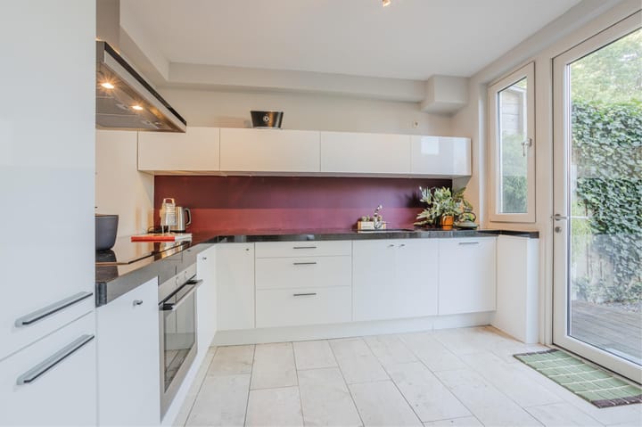 Foto 17 van Multatuliplantsoen 15