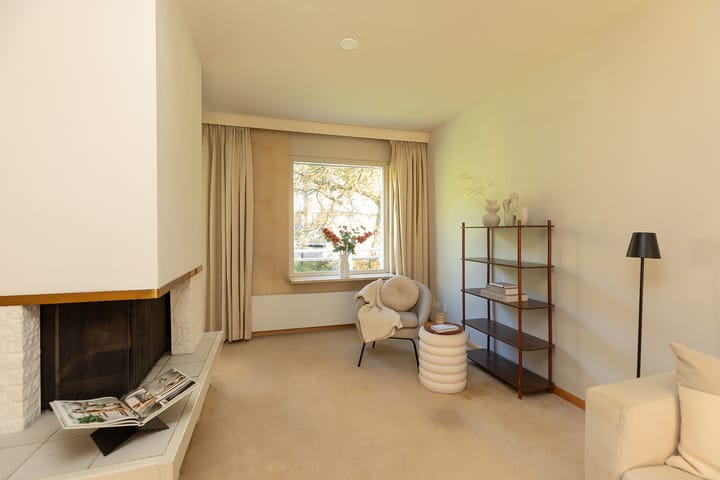 Foto 9 van Julianalaan 4-0219