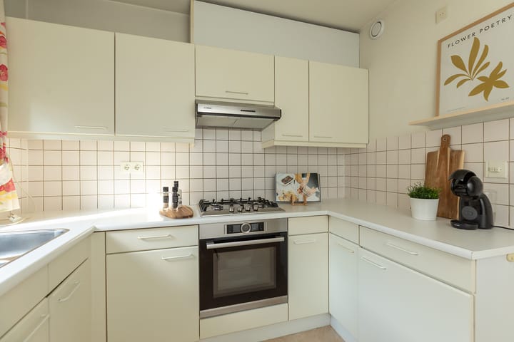 Foto 15 van Julianalaan 4-0219