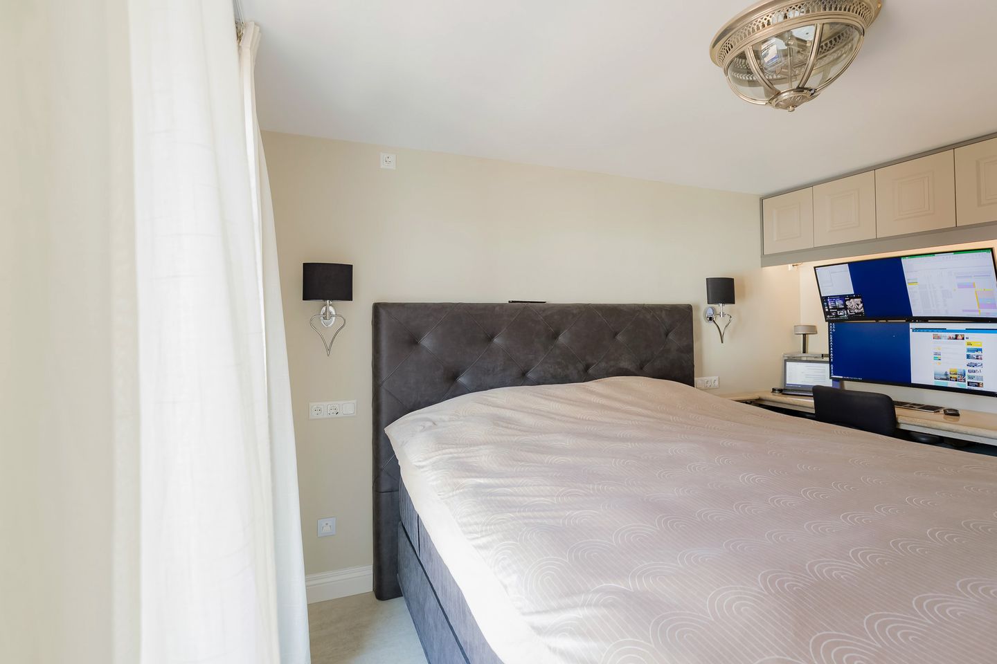 Foto 25 van Willem Barendszstraat 9