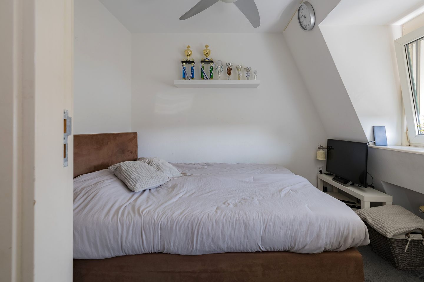 Foto 34 van Willem Barendszstraat 9