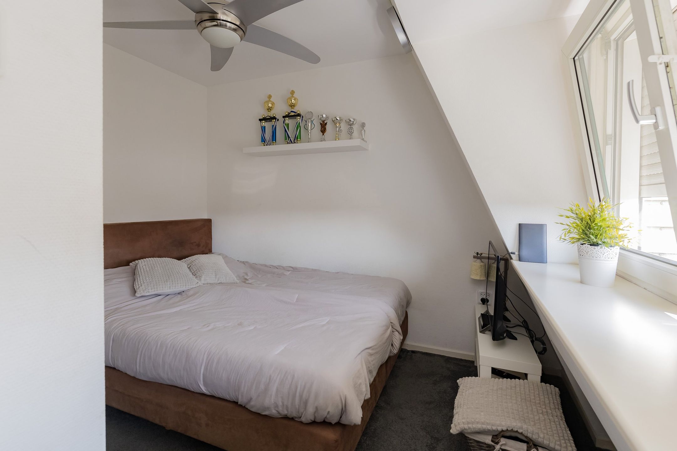 Foto 36 van Willem Barendszstraat 9