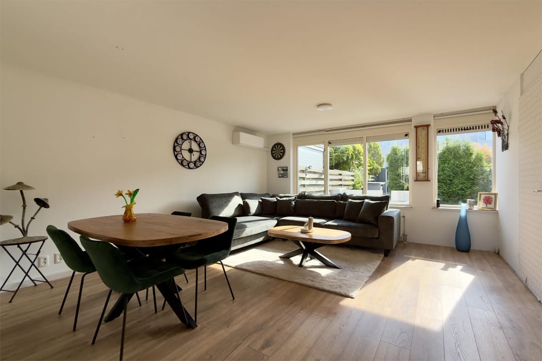 Photo 2 of Wezelakker 7