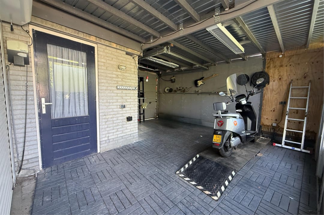 Photo 28 of Wezelakker 7