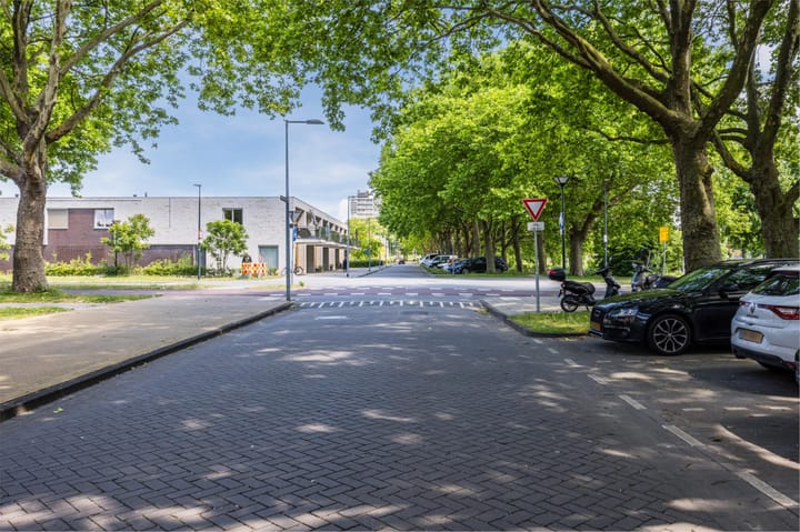 Foto 38 van Hugo de Grootstraat 87