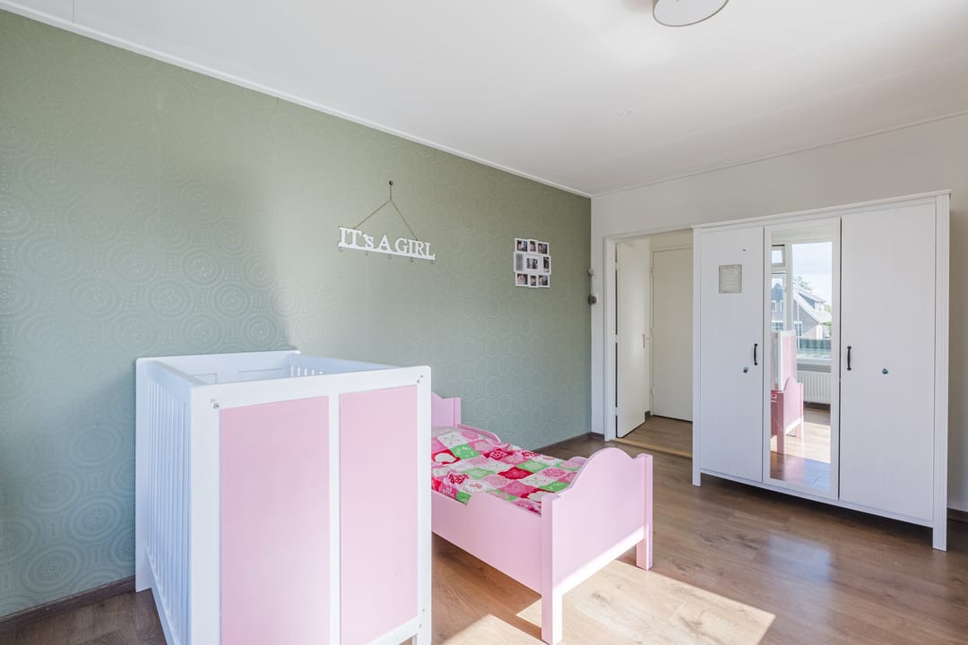 Photo 37 of Schoolstraat 55