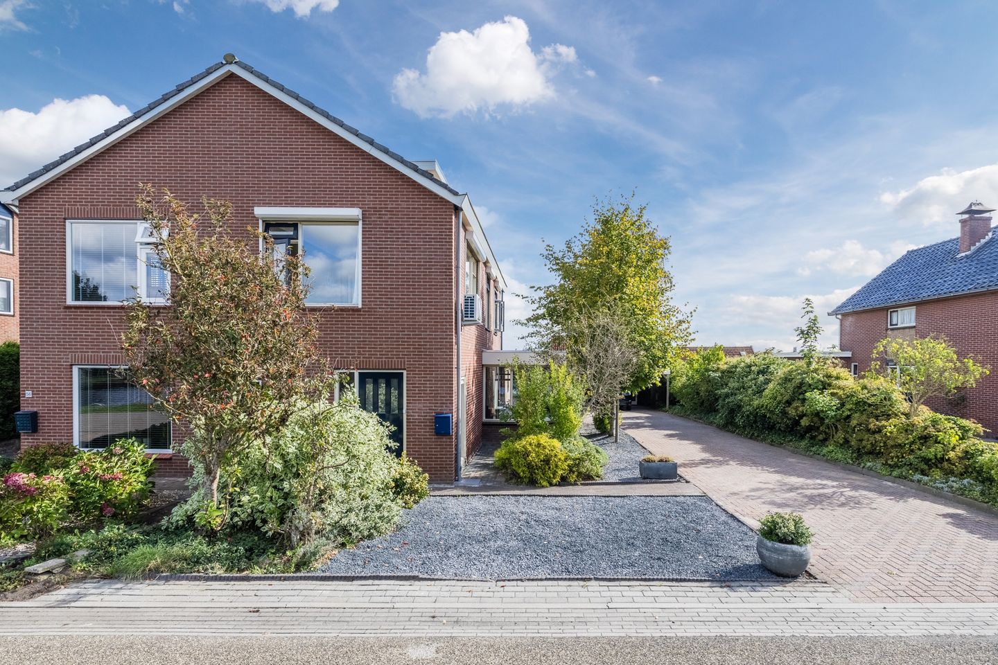 Photo 74 of Schoolstraat 55