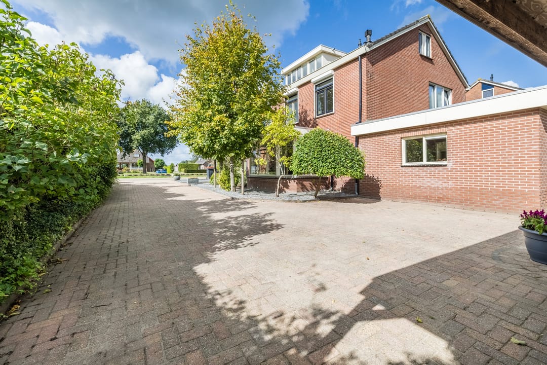 Photo 71 of Schoolstraat 55