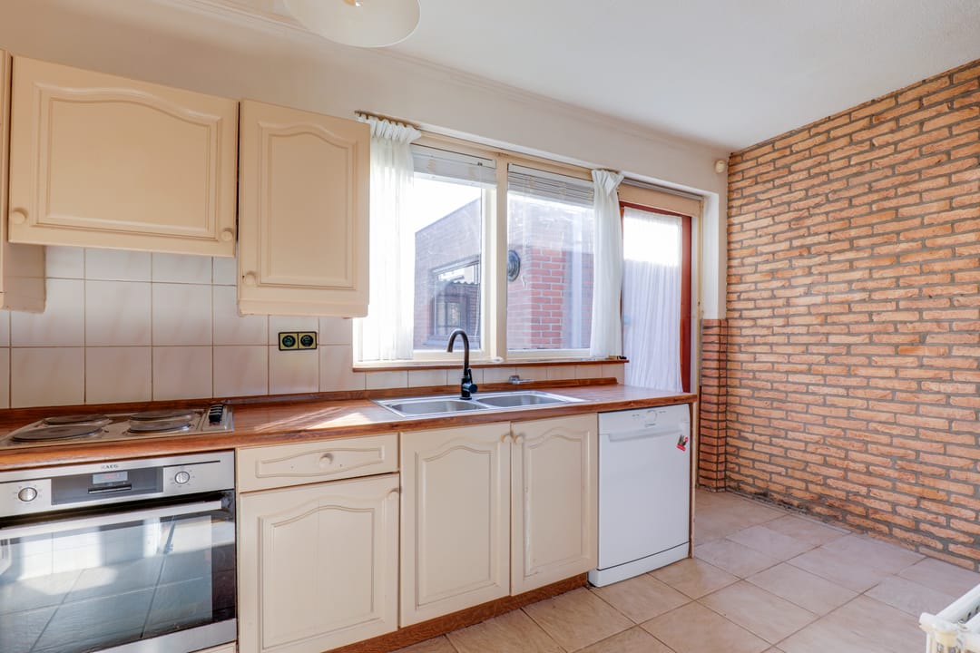 Photo 7 of van Hardenbroeklaan 36