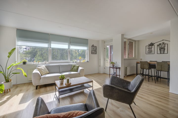 Foto 2 van Binnenhof 32