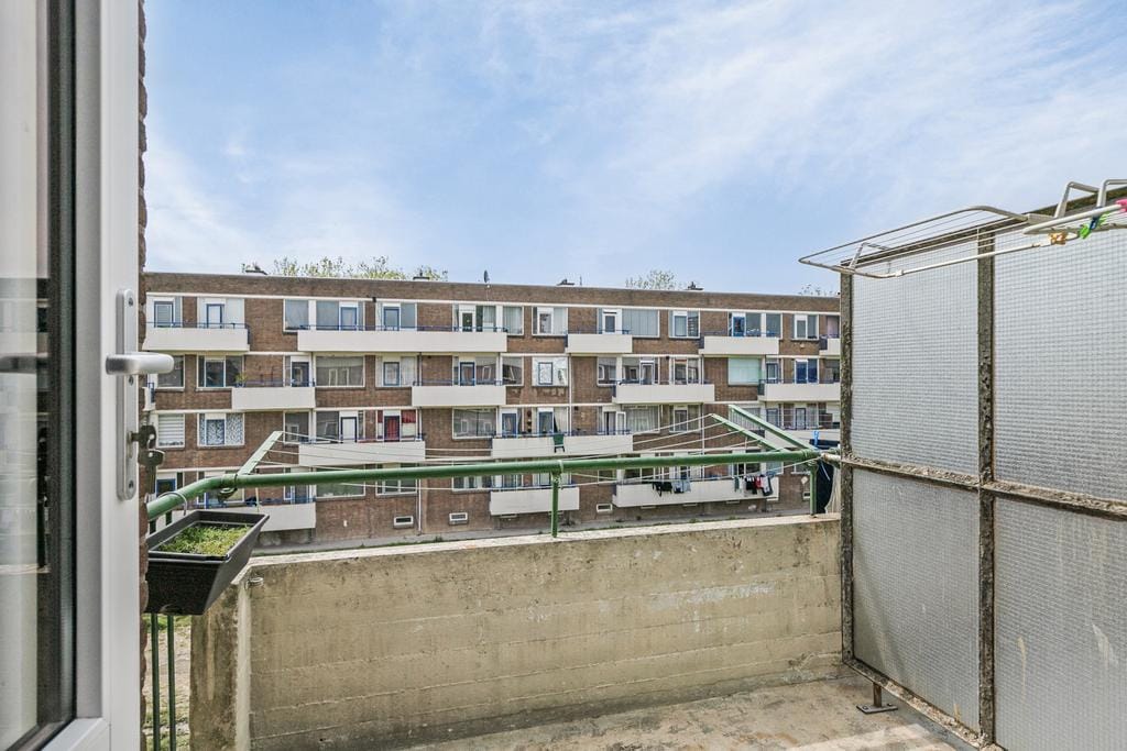 Photo 18 of Kruiningenstraat 197