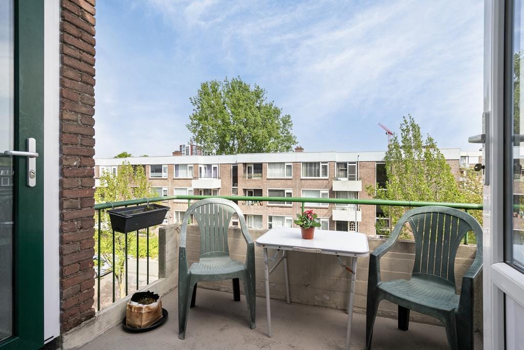 Photo 9 of Kruiningenstraat 197