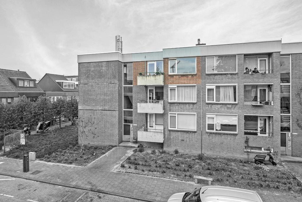 Photo 22 of Kruiningenstraat 197