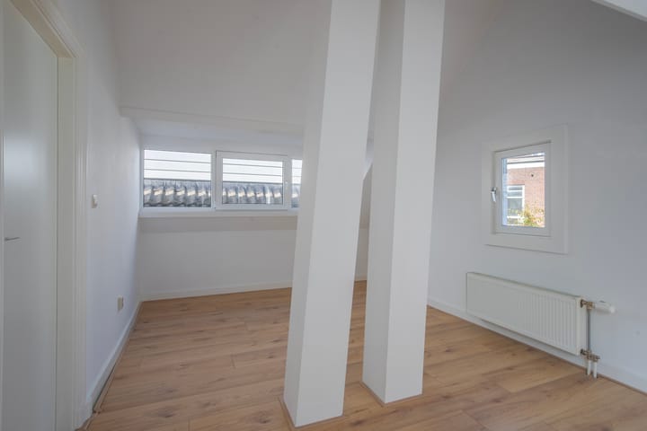 Foto 21 van Sloetstraat 108