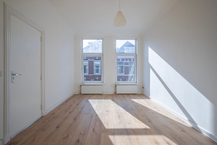 Foto 7 van Sloetstraat 108