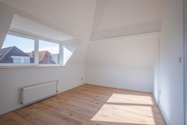 Foto 26 van Sloetstraat 108