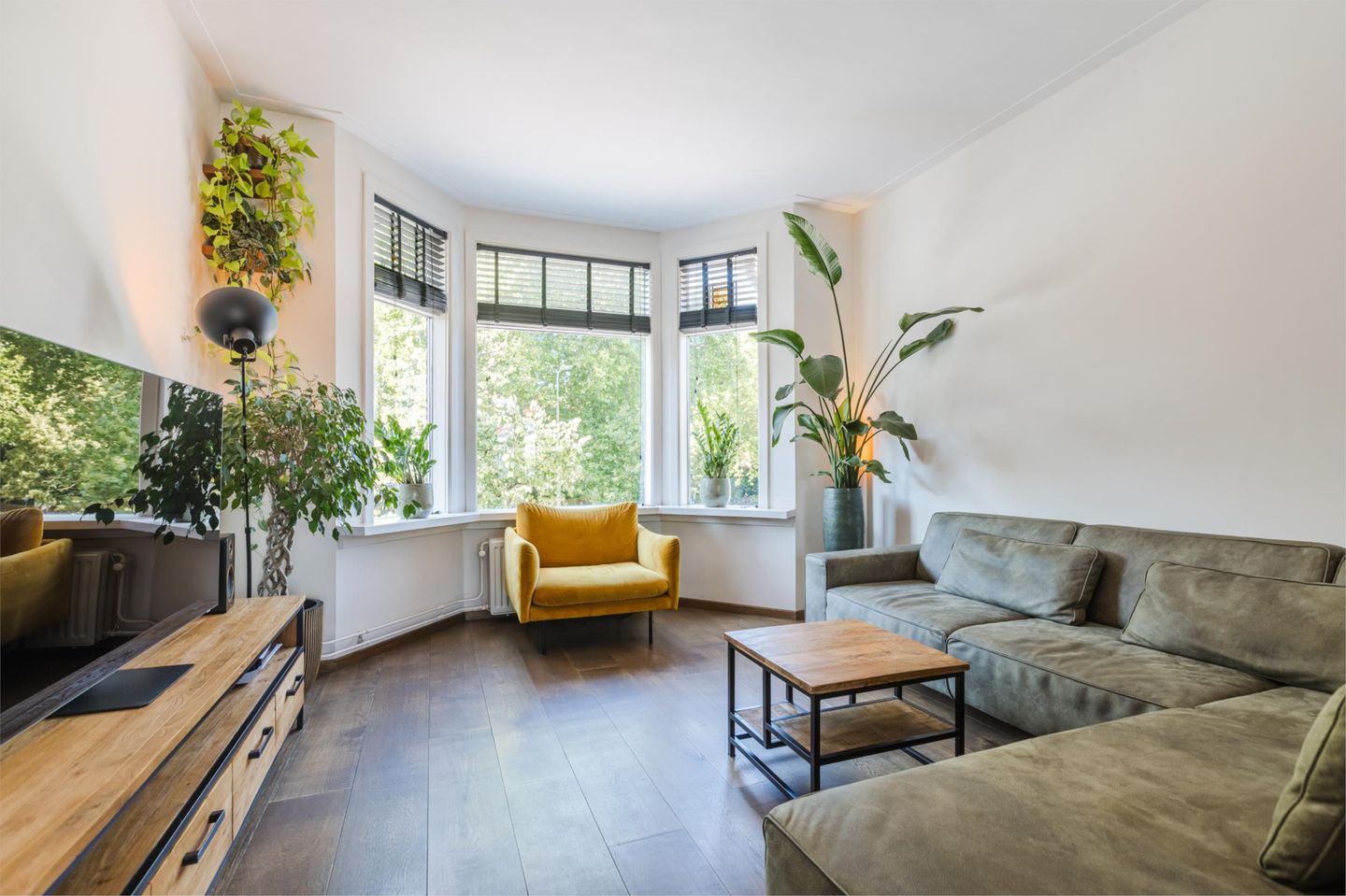 Foto 4 van Amsterdamsestraatweg 535-BS