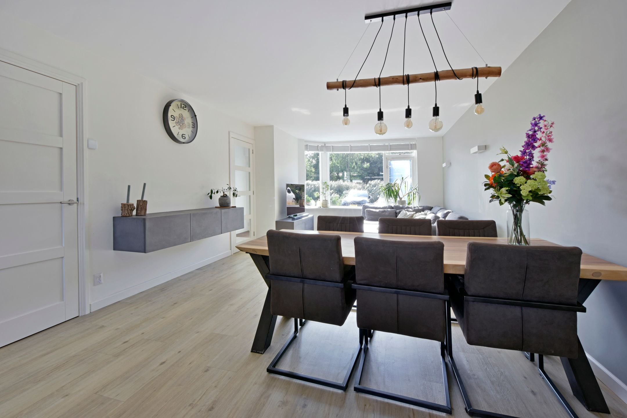 Photo 9 of Slikhaak 21