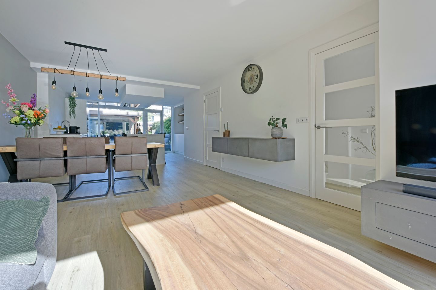 Photo 10 of Slikhaak 21